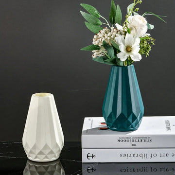 Diamond-Shaped Plastic Vase – Modern Nordic Décor